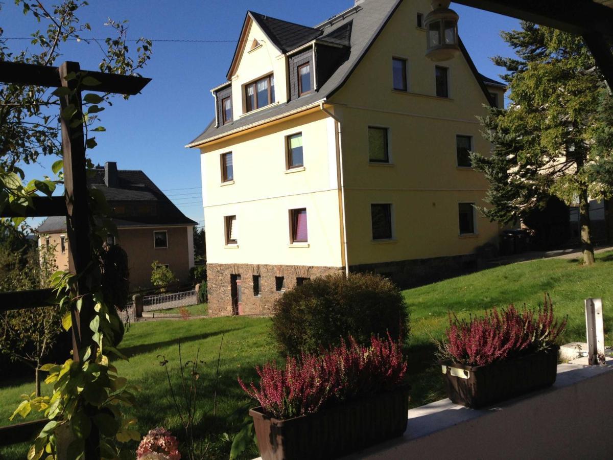 Apartamento Am Balkon Des Erzgebirges Bernsbach Exterior foto