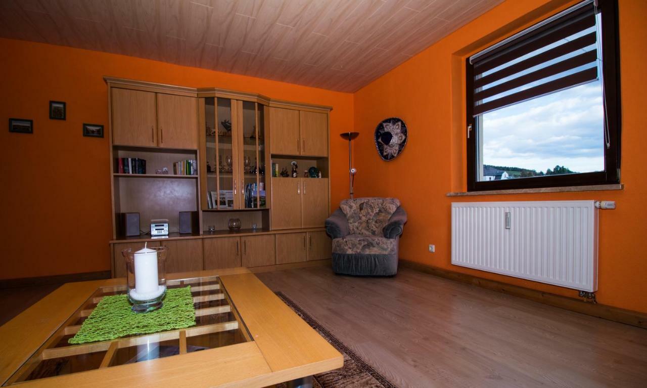 Apartamento Am Balkon Des Erzgebirges Bernsbach Exterior foto